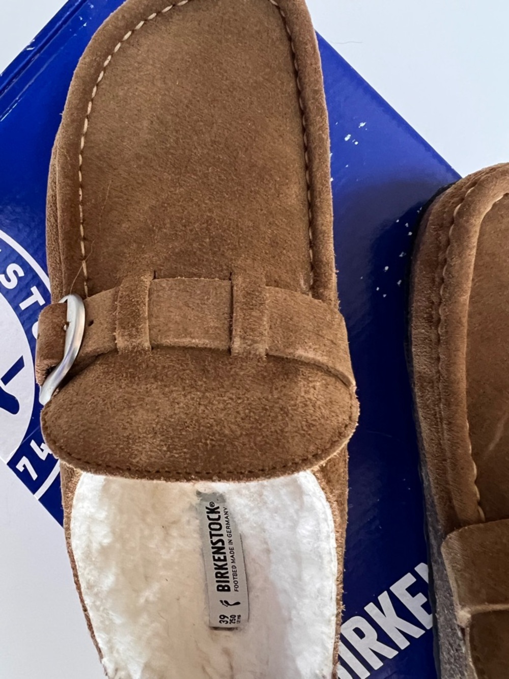 Birkenstock Buckley Shearling Clogs - Picture 5 of 13